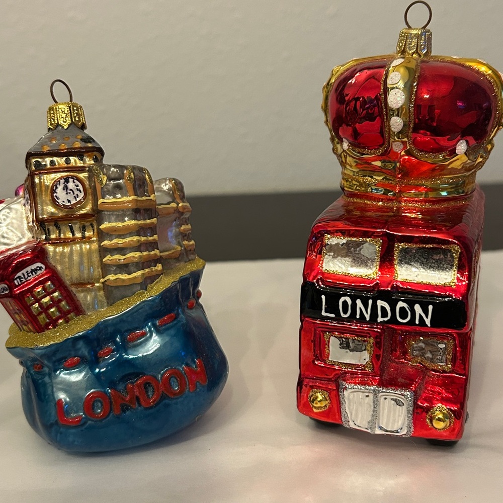 London Themed Hand Blown Polished Glass Christmas, Ornaments Set of (2)